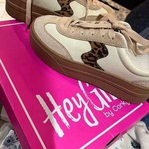 Corkys Ivory Pop Off Sneakers